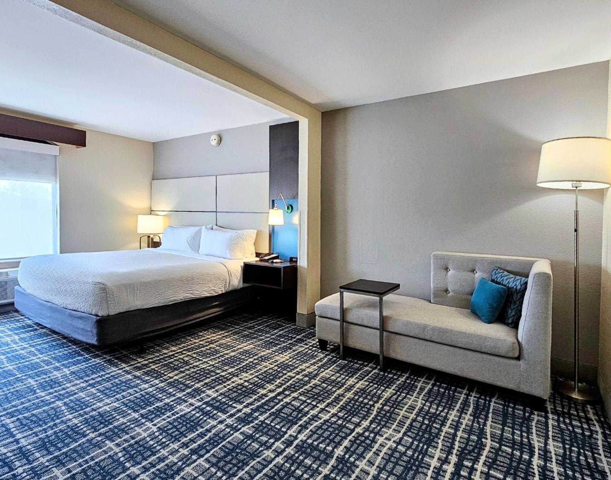 Holiday Inn - Belcamp - Aberdeen Area By Ihg Exterior photo